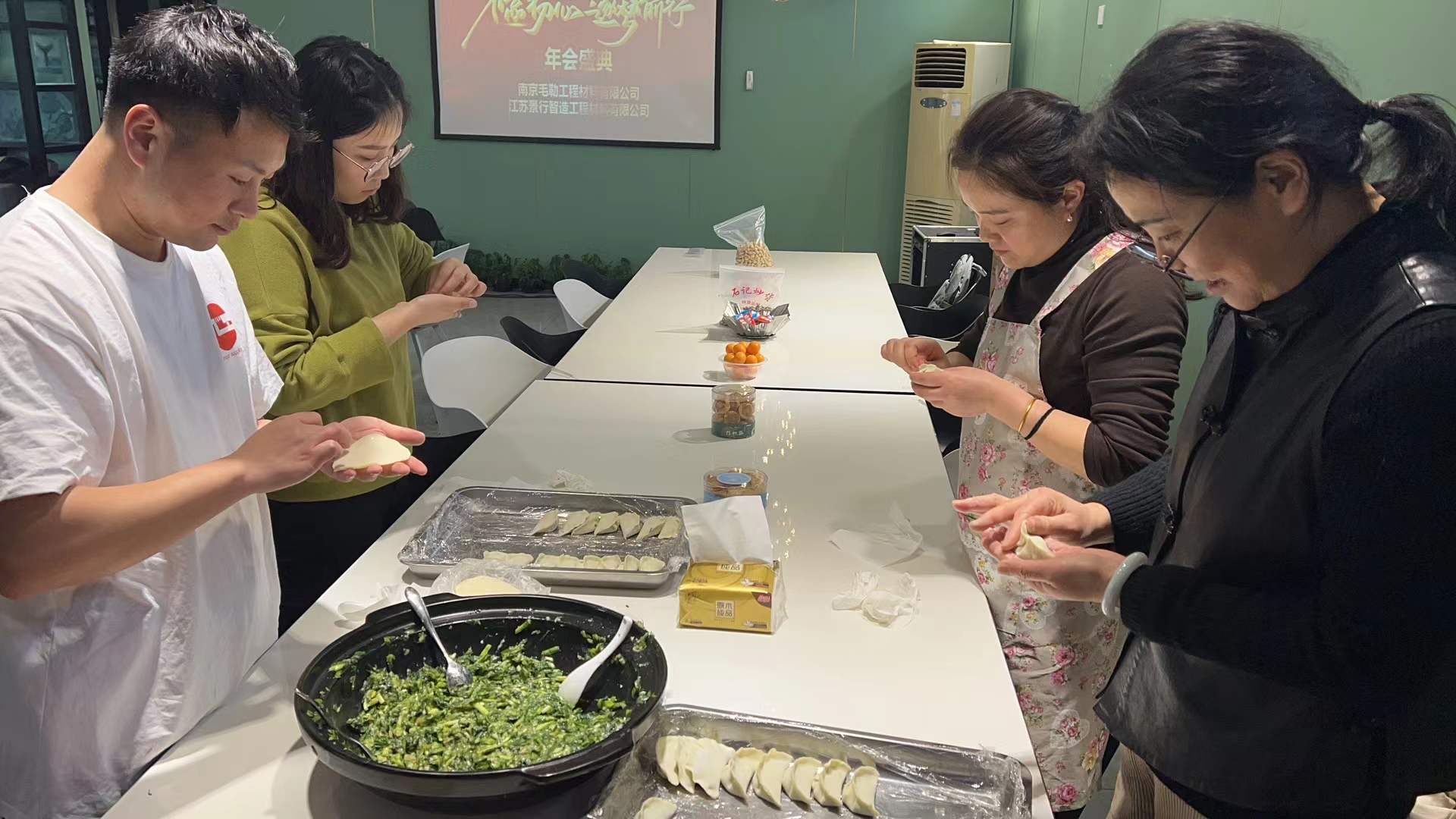 1644905405240294.jpg 0ddc89636c1146415505cfd7bf1a06d.jpg